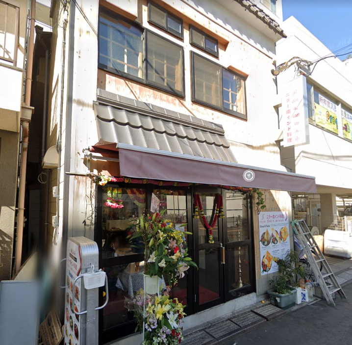 東陽町駅徒歩4分　多国籍料理店居抜きの1-2階一括貸し店舗物件